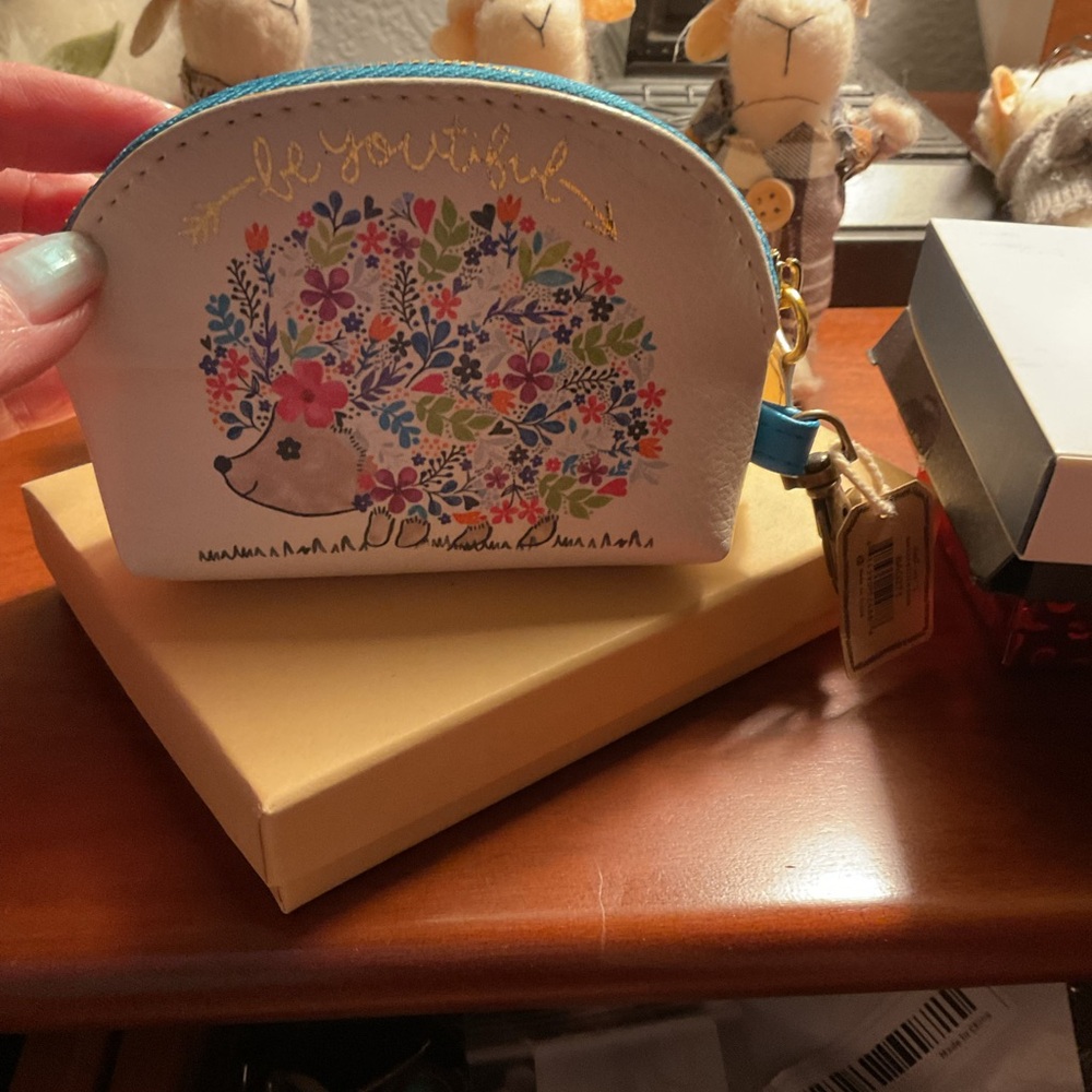 Natural Life Floral Hedgehog Coin Purse nwt - Picture 2 of 3